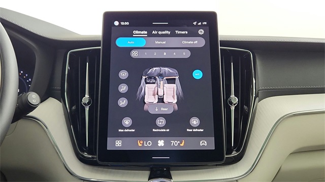 new 2026 Volvo XC60 car, priced at $63,135