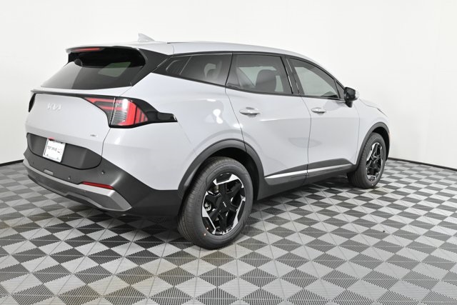 new 2026 Kia Sportage Hybrid car, priced at $35,875