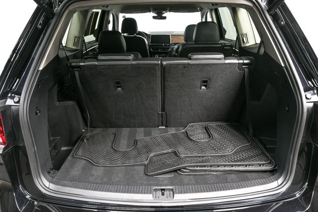 used 2024 Volkswagen Atlas car, priced at $34,900