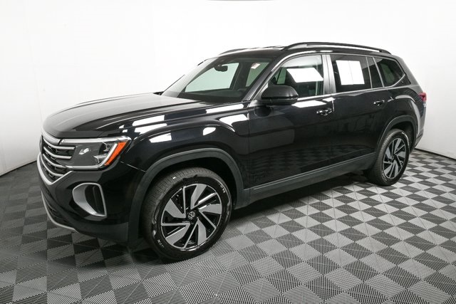 used 2024 Volkswagen Atlas car, priced at $34,900
