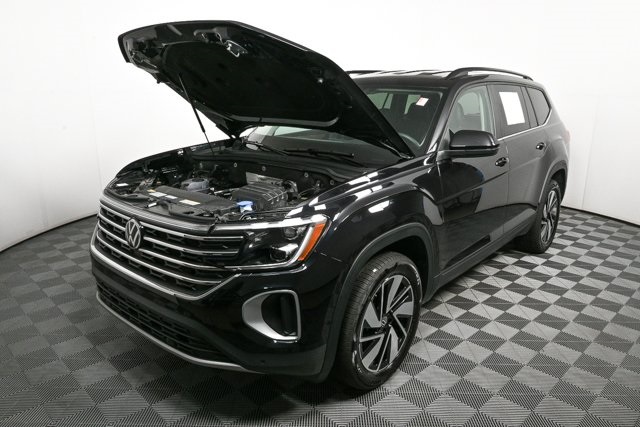 used 2024 Volkswagen Atlas car, priced at $34,900