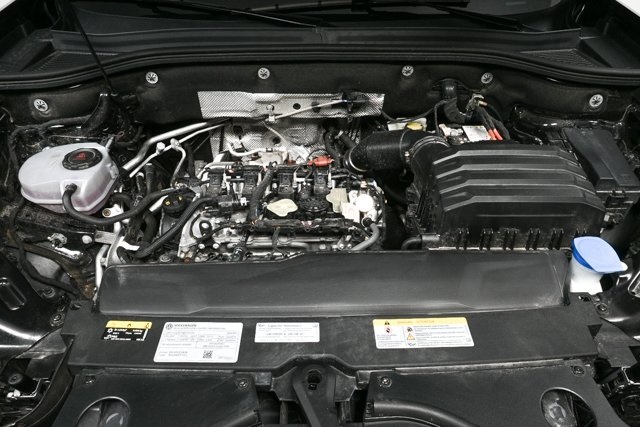 used 2024 Volkswagen Atlas car, priced at $34,900