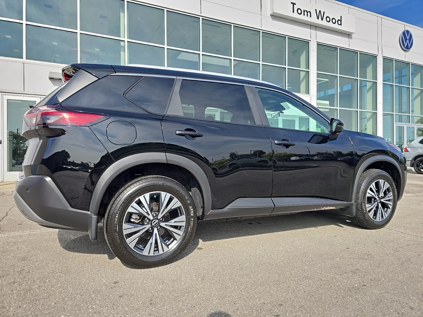 used 2023 Nissan Rogue car, priced at $23,300