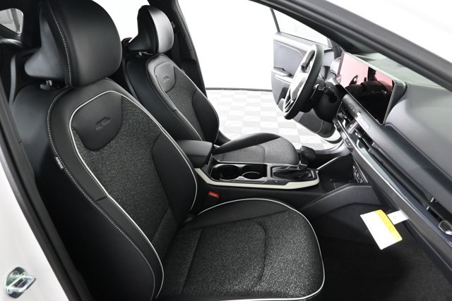 new 2025 Kia K4 car, priced at $27,234