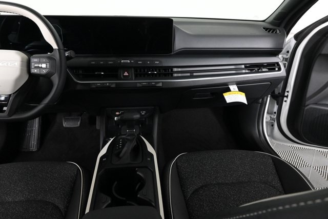 new 2025 Kia K4 car, priced at $27,234