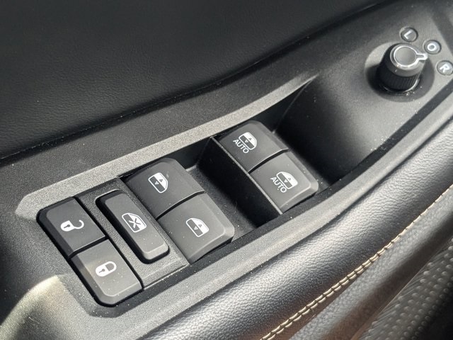 used 2024 Jeep Grand Cherokee L car, priced at $34,956