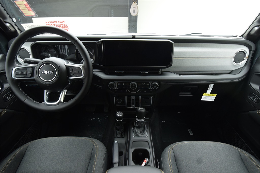 new 2025 Jeep Wrangler car, priced at $55,411