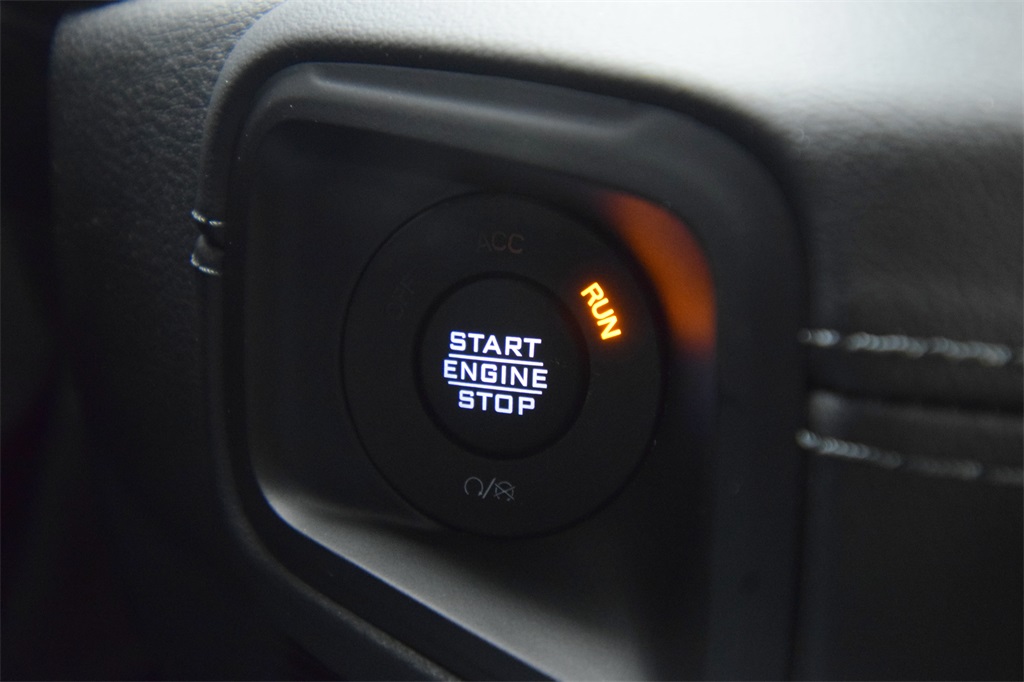 new 2025 Jeep Wrangler car, priced at $55,411