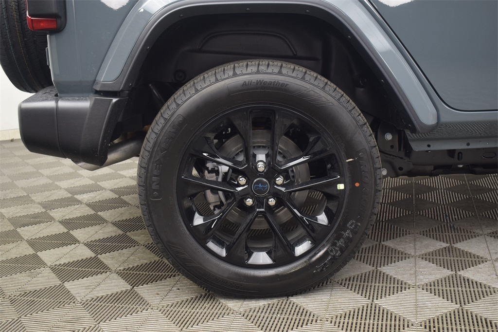new 2025 Jeep Wrangler car, priced at $55,411