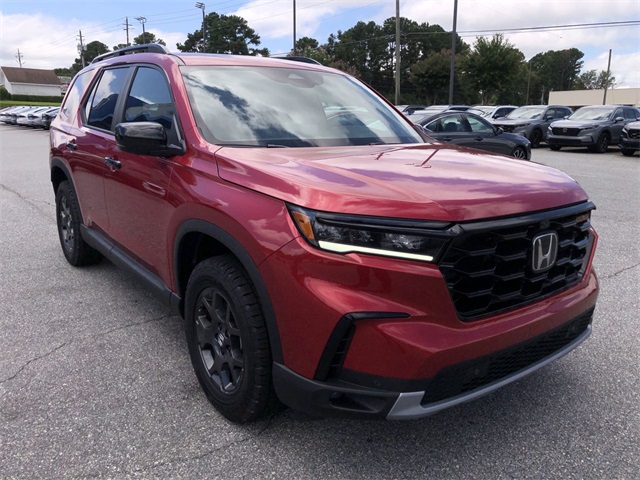 new 2025 Honda Pilot car, priced at $50,805