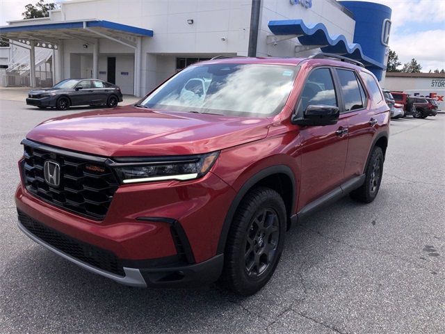 new 2025 Honda Pilot car, priced at $50,805
