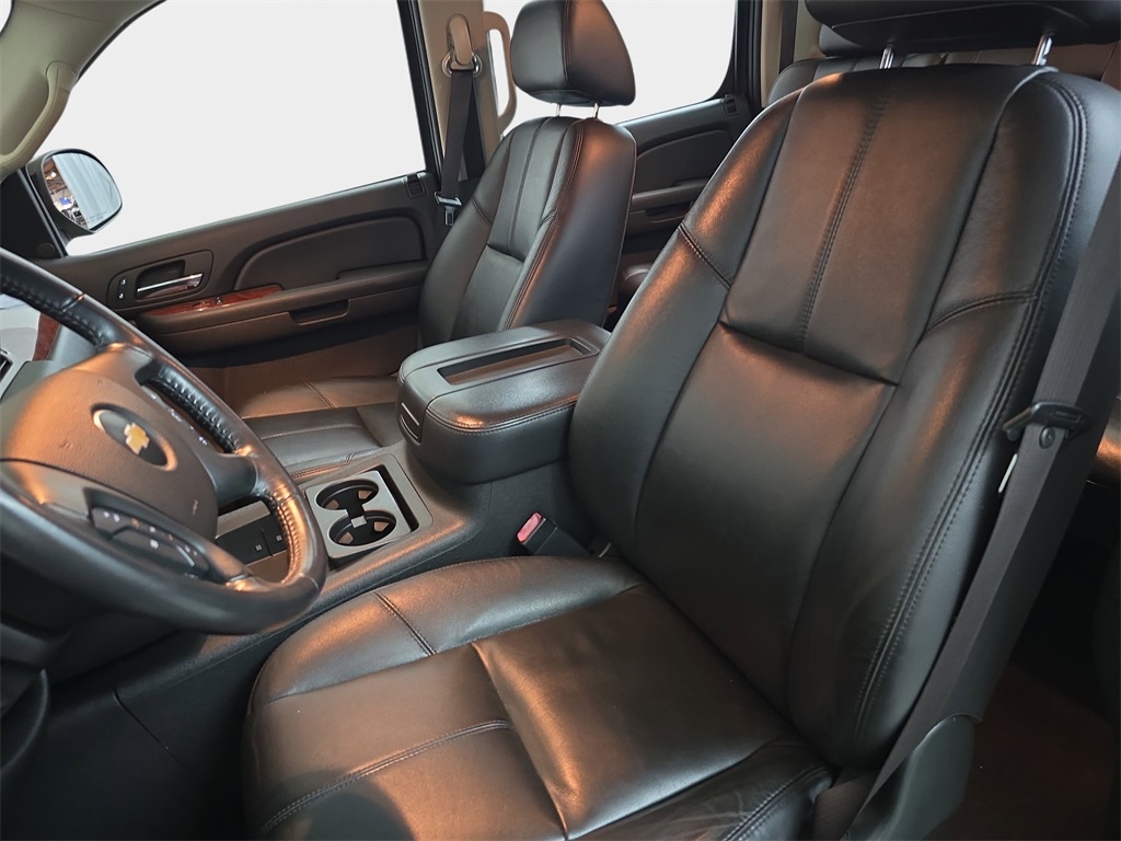 used 2009 Chevrolet Silverado 1500 car, priced at $13,990