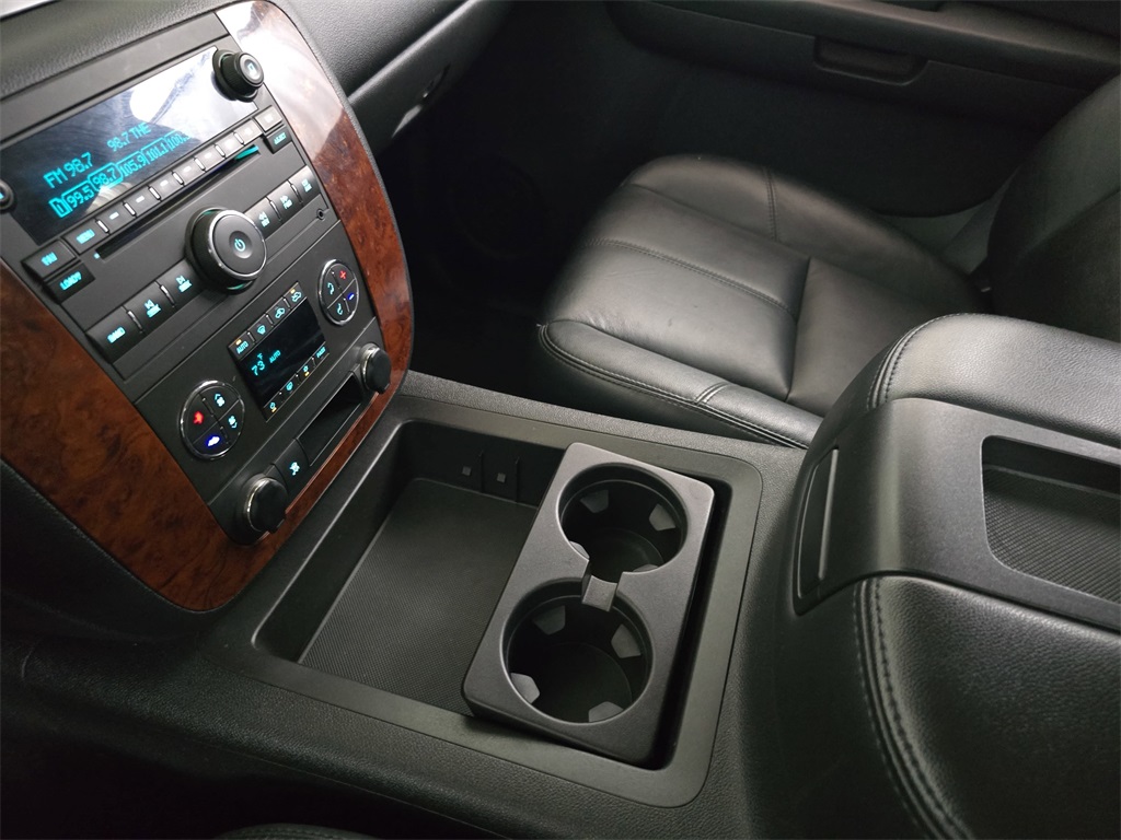 used 2009 Chevrolet Silverado 1500 car, priced at $13,990