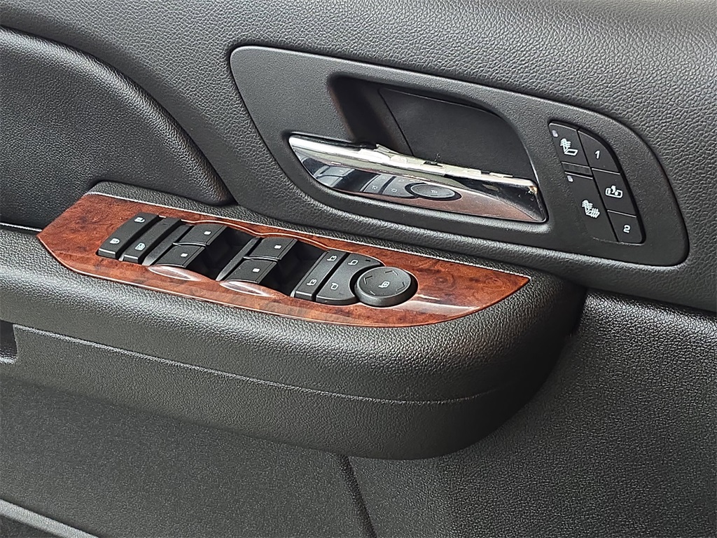 used 2009 Chevrolet Silverado 1500 car, priced at $13,990