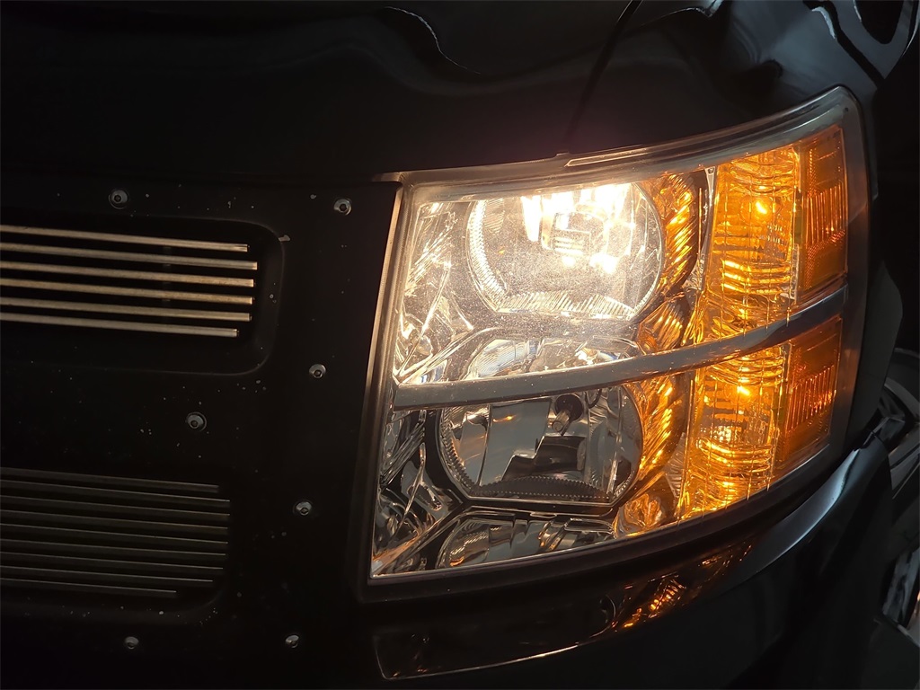 used 2009 Chevrolet Silverado 1500 car, priced at $13,990