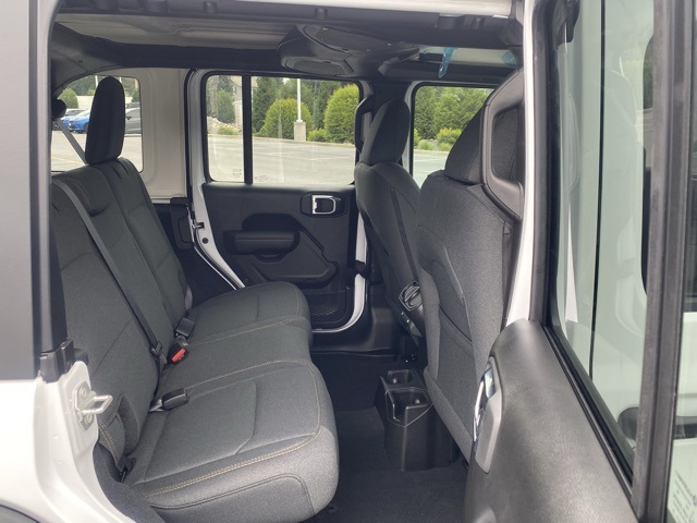 new 2025 Jeep Wrangler car, priced at $43,039
