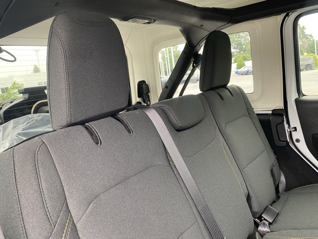 new 2025 Jeep Wrangler car, priced at $43,039
