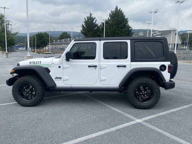 new 2025 Jeep Wrangler car, priced at $43,039