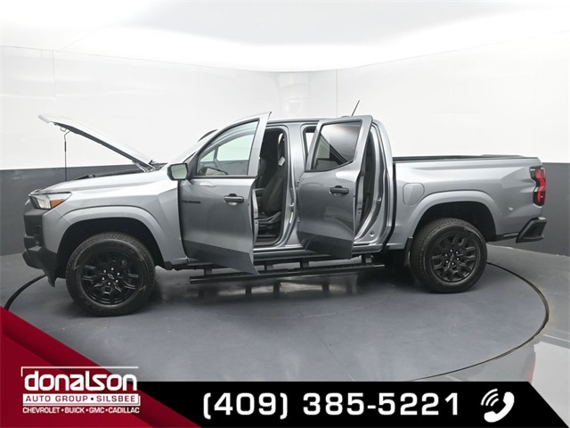 new 2025 Chevrolet Colorado car, priced at $32,500