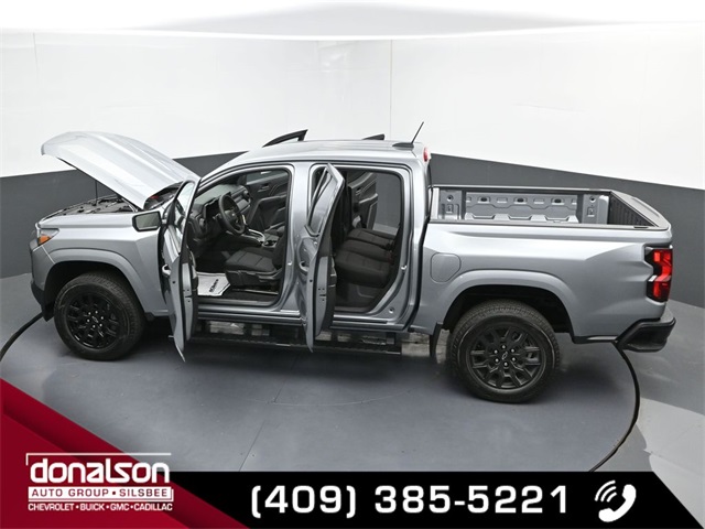 new 2025 Chevrolet Colorado car, priced at $32,500