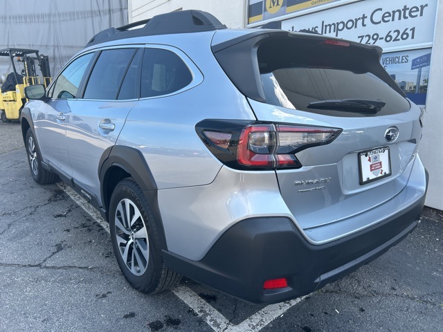 used 2024 Subaru Outback car, priced at $30,790