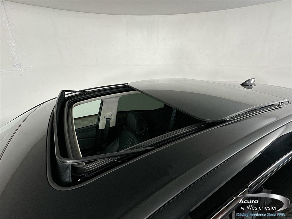 used 2023 Acura RDX car, priced at $39,899