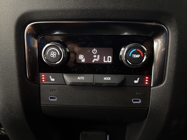 new 2026 Chevrolet Suburban car, priced at $77,470