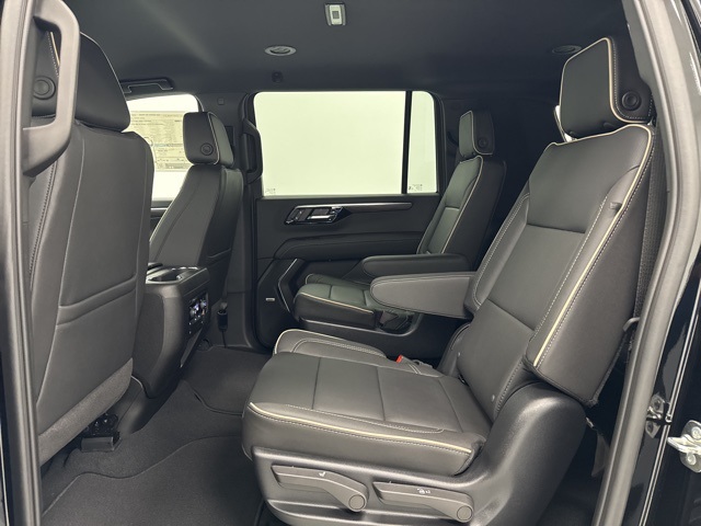 new 2026 Chevrolet Suburban car, priced at $77,470