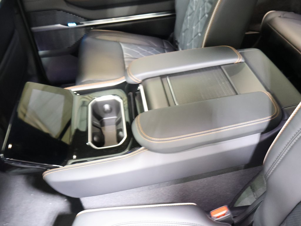 new 2025 Jeep Grand Wagoneer L car, priced at $114,730