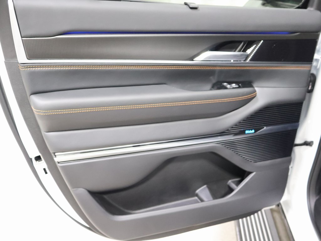 new 2025 Jeep Grand Wagoneer L car, priced at $114,730