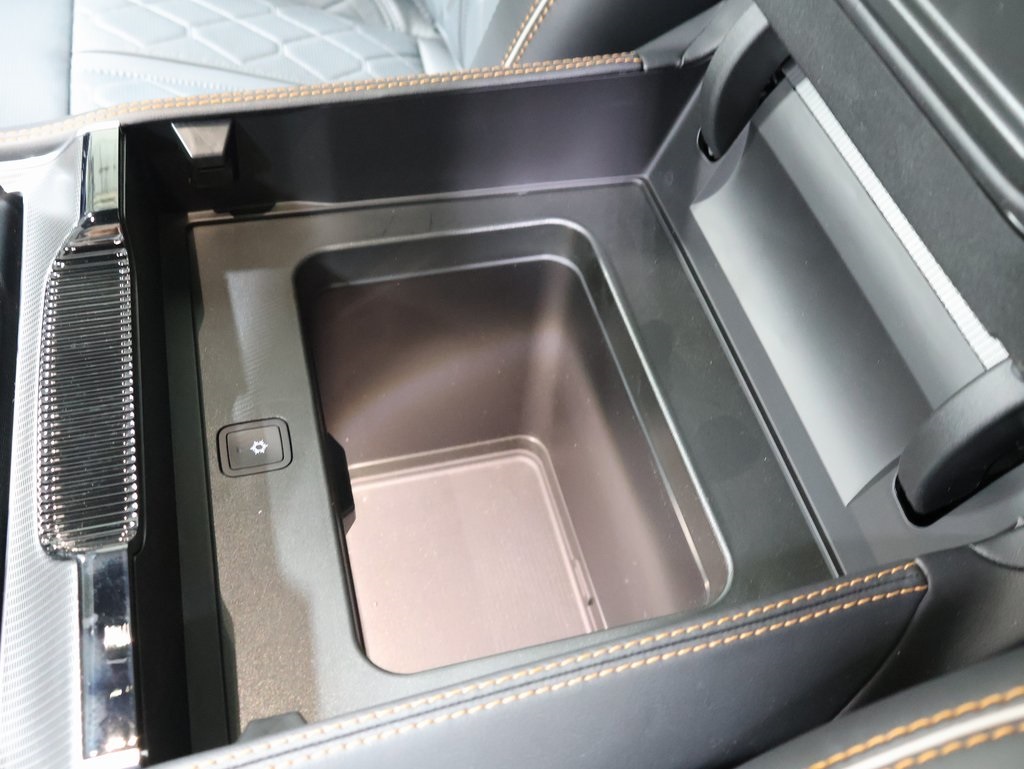 new 2025 Jeep Grand Wagoneer L car, priced at $114,730