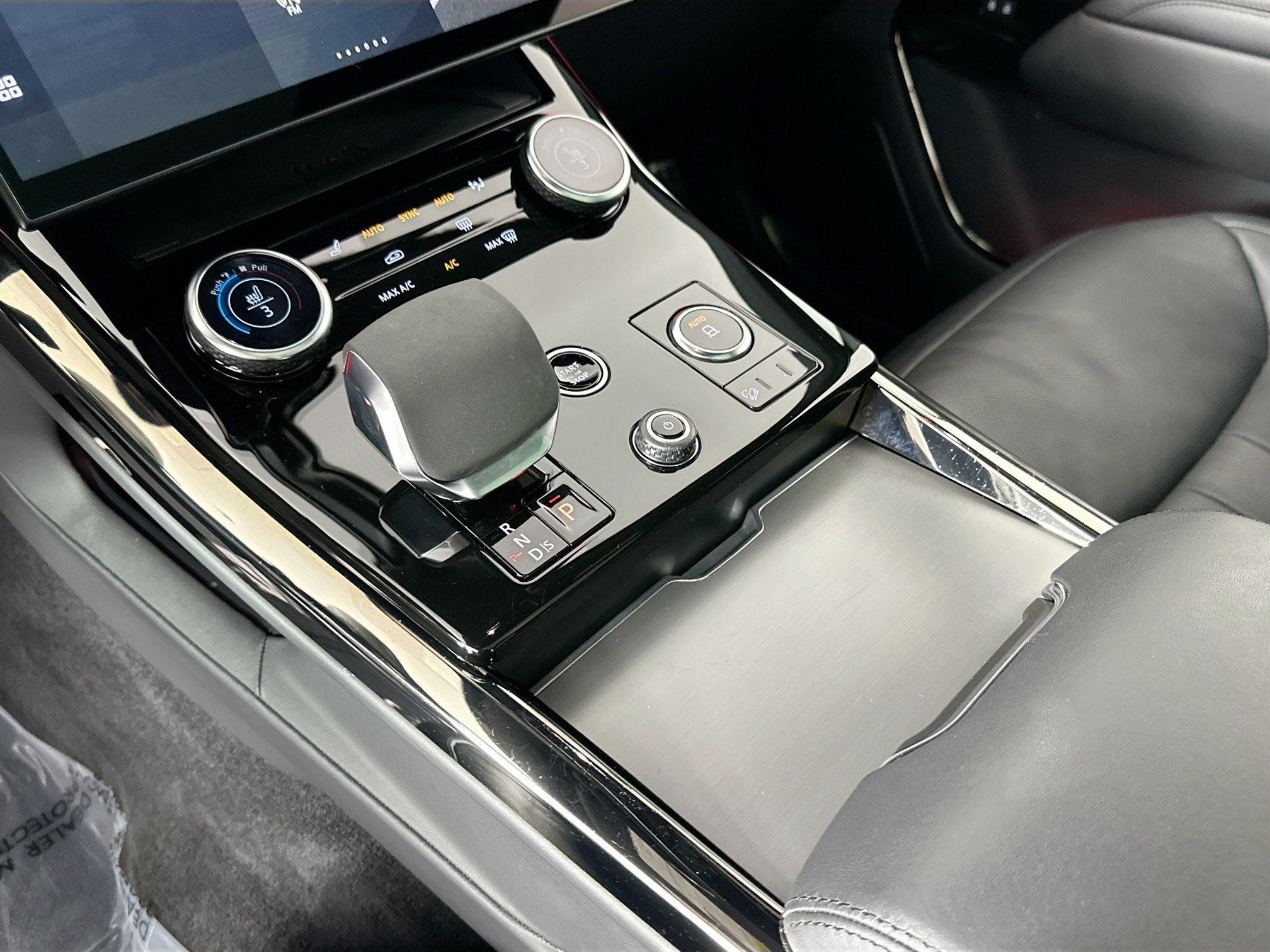 used 2023 Land Rover Range Rover Sport car, priced at $67,995