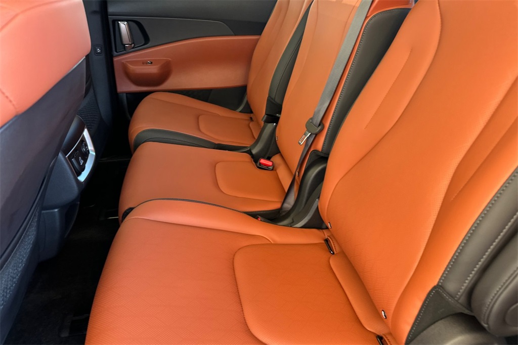 new 2026 Kia Carnival car, priced at $47,815