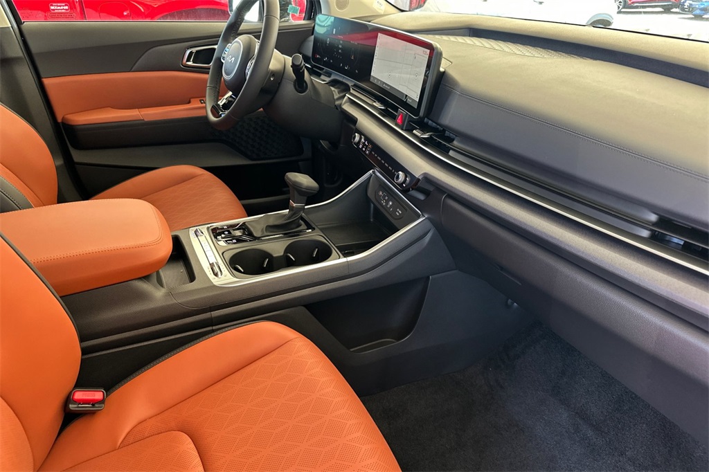 new 2026 Kia Carnival car, priced at $47,815