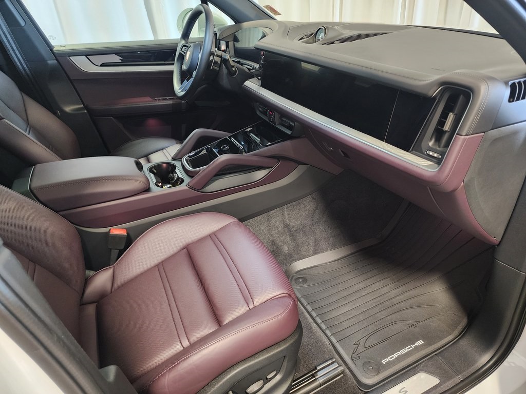 used 2024 Porsche Cayenne car, priced at $109,385