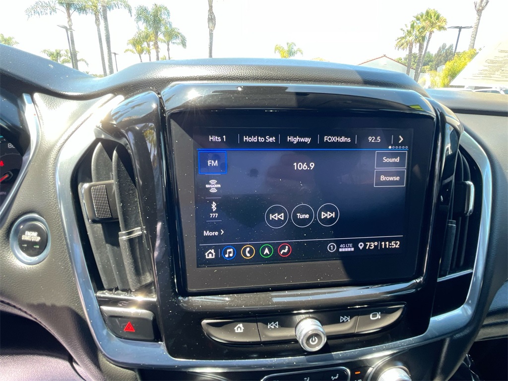 used 2021 Chevrolet Traverse car, priced at $25,100