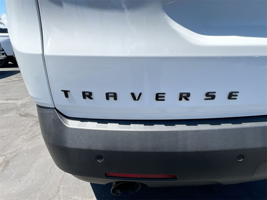 used 2021 Chevrolet Traverse car, priced at $25,100