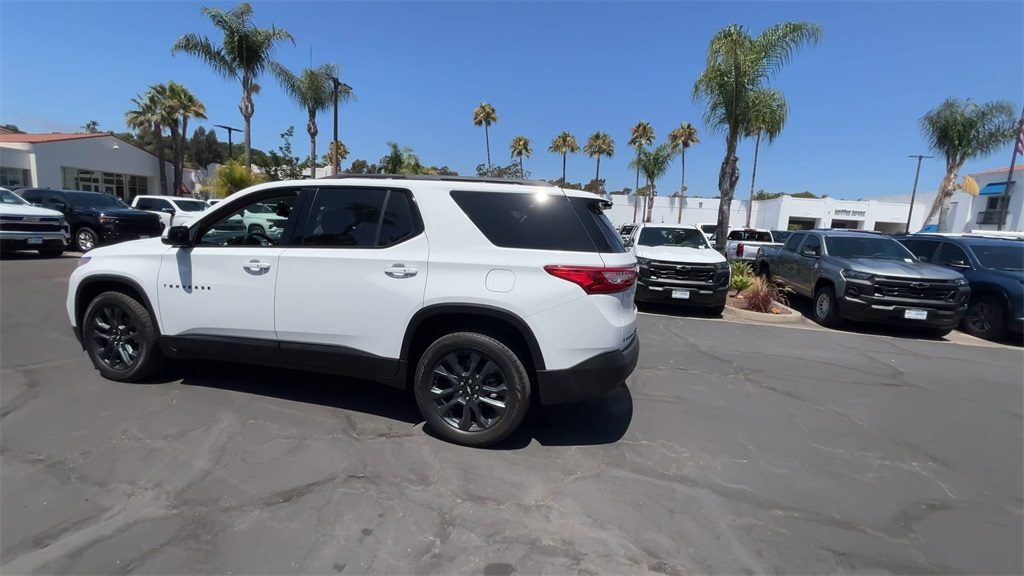 used 2021 Chevrolet Traverse car, priced at $25,100