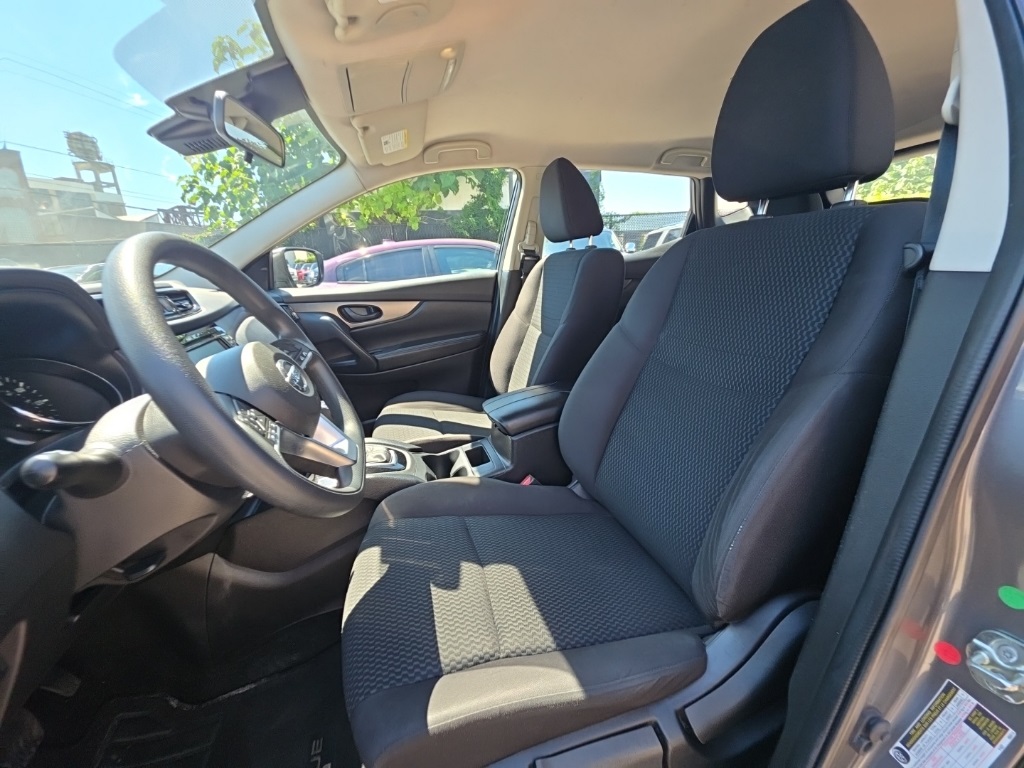 used 2021 Nissan Rogue Sport car, priced at $13,595