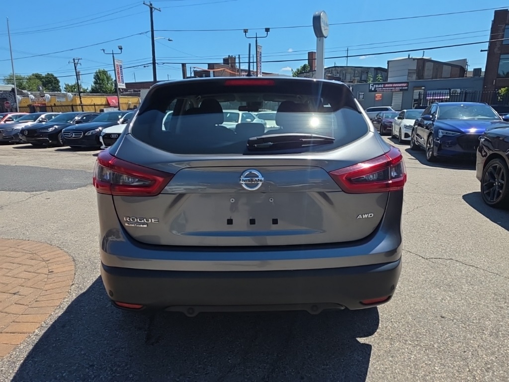 used 2021 Nissan Rogue Sport car, priced at $13,595