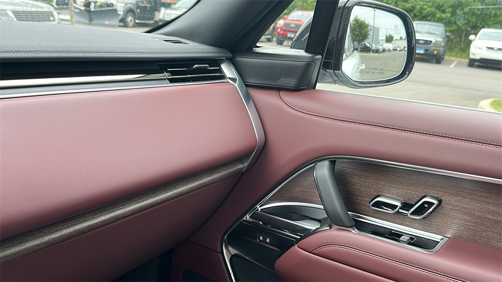 new 2025 Land Rover Range Rover car, priced at $159,565