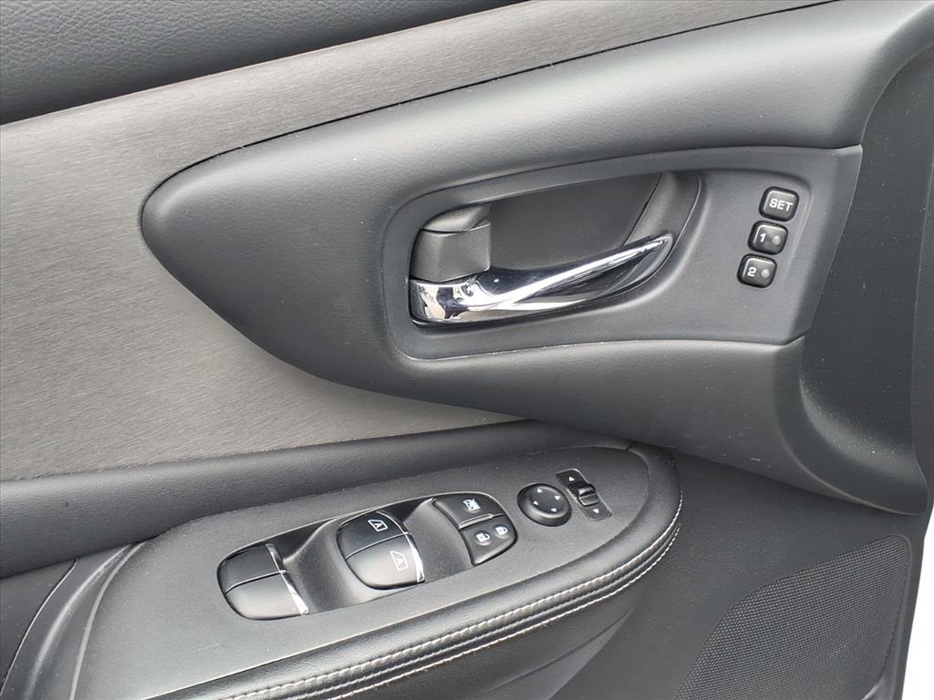 used 2019 Nissan Murano car, priced at $15,900