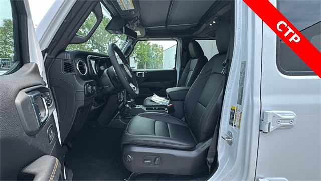 new 2025 Jeep Wrangler car, priced at $53,982