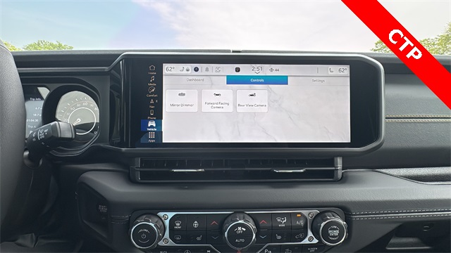 new 2025 Jeep Wrangler car, priced at $53,982
