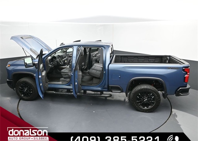 new 2025 Chevrolet Silverado 2500HD car, priced at $76,877