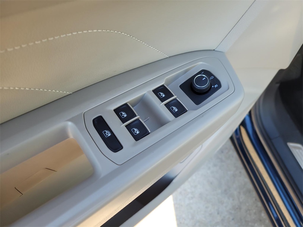 used 2023 Volkswagen Atlas car, priced at $29,023