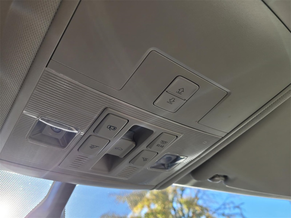 used 2023 Volkswagen Atlas car, priced at $29,023