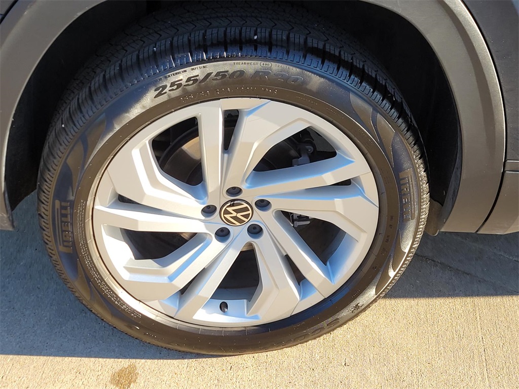 used 2023 Volkswagen Atlas car, priced at $29,023