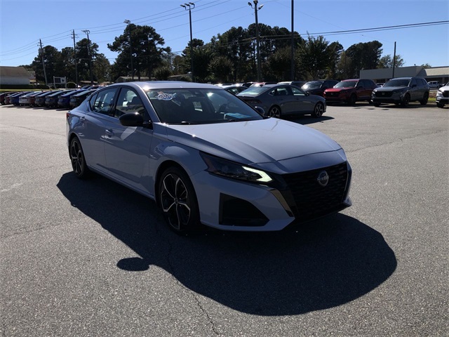 used 2023 Nissan Altima car, priced at $25,779