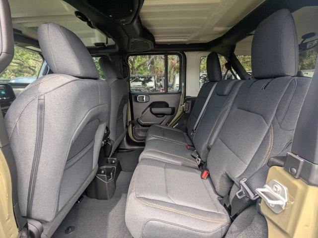 new 2025 Jeep Wrangler car, priced at $40,180